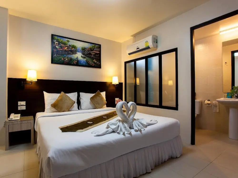 Пхукет: Amici Miei Hotel