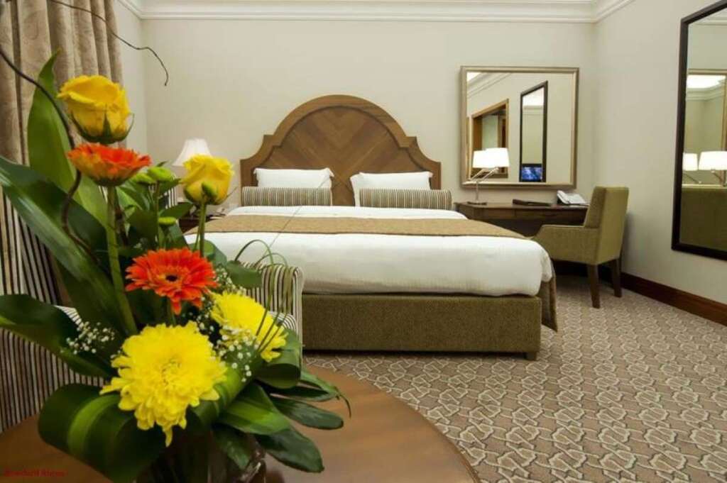 Эль-Айн: Ayla Hotel