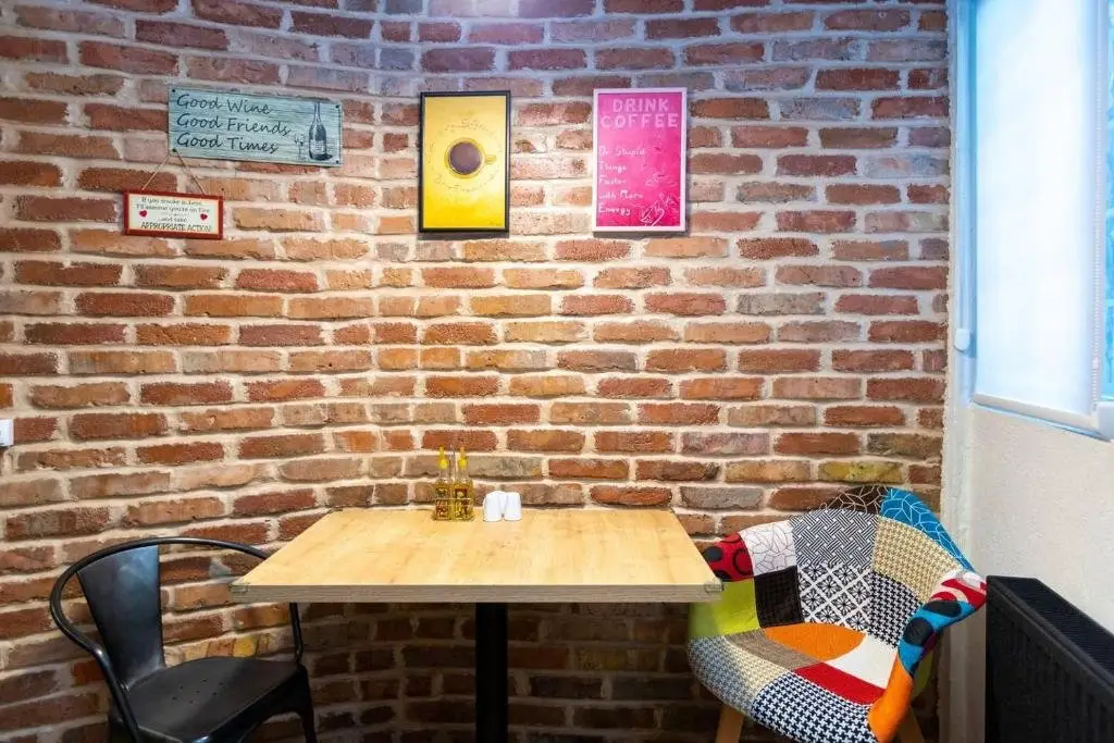 Тбилиси: 2 bedroom apartment in the heart of Tbilisi