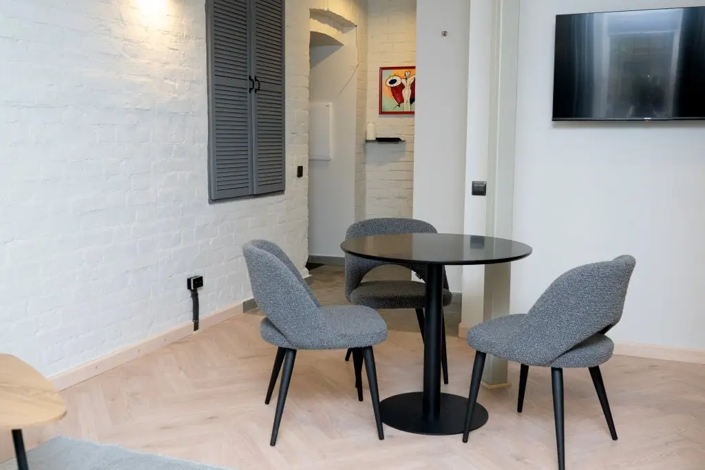Москва: Апартаменты EasyGuest у метро Цветной бульвар