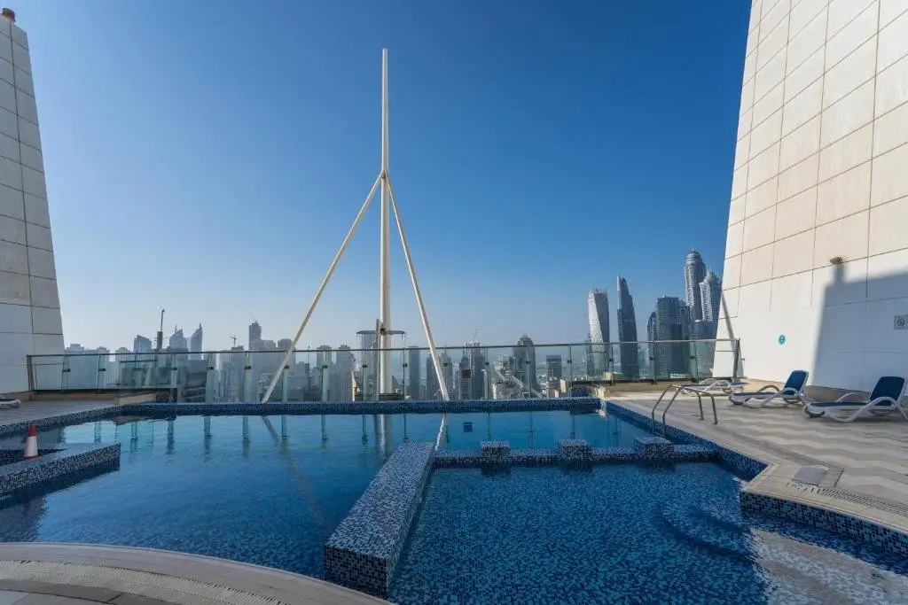 Дубай: Апартаменты Cosmos Living - Goldcrest Views1