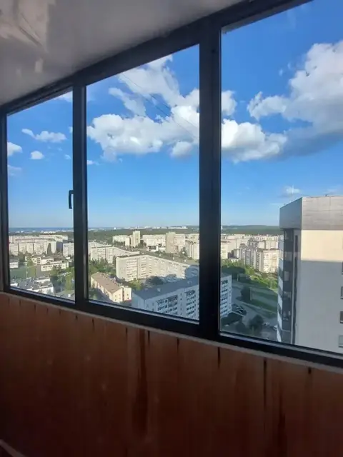 Квартира на 19 этаже — фото 1