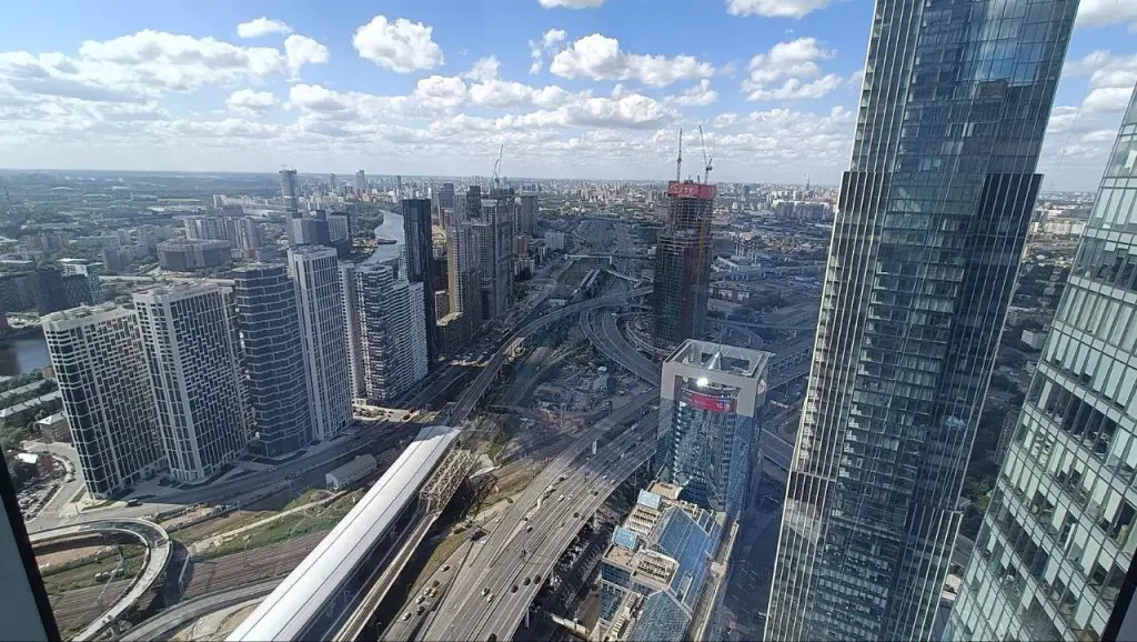Москва: Апартаменты с панорамным видом в башне Око