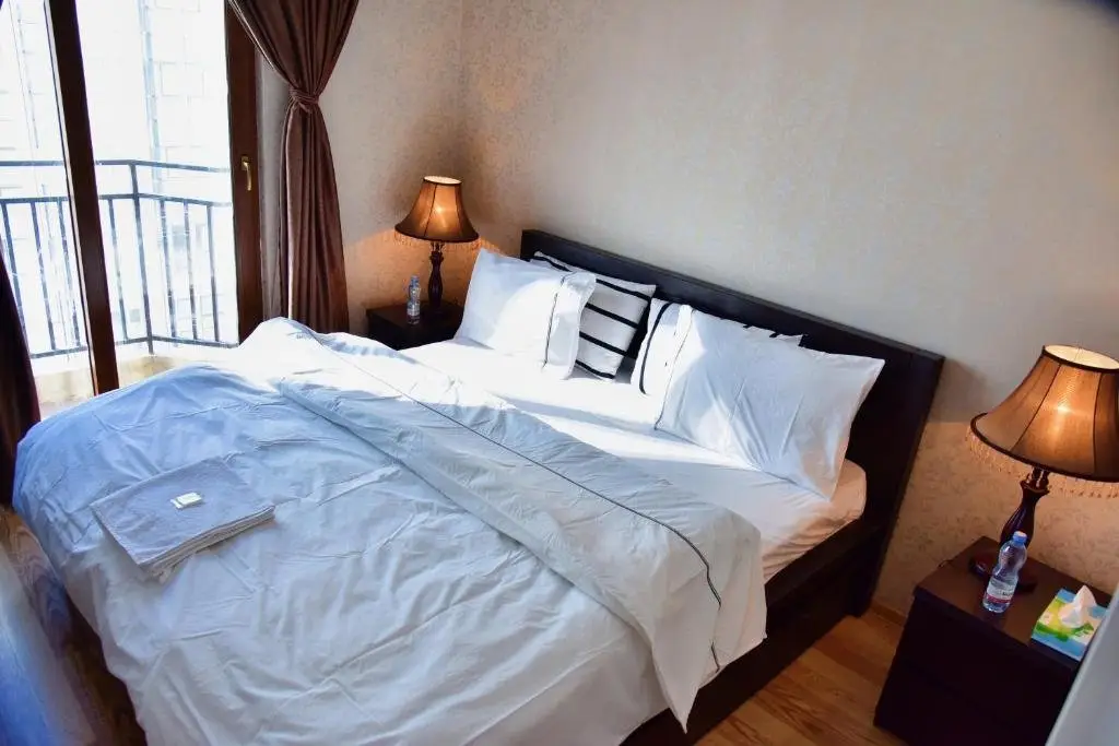 Тбилиси: Aden Apartments