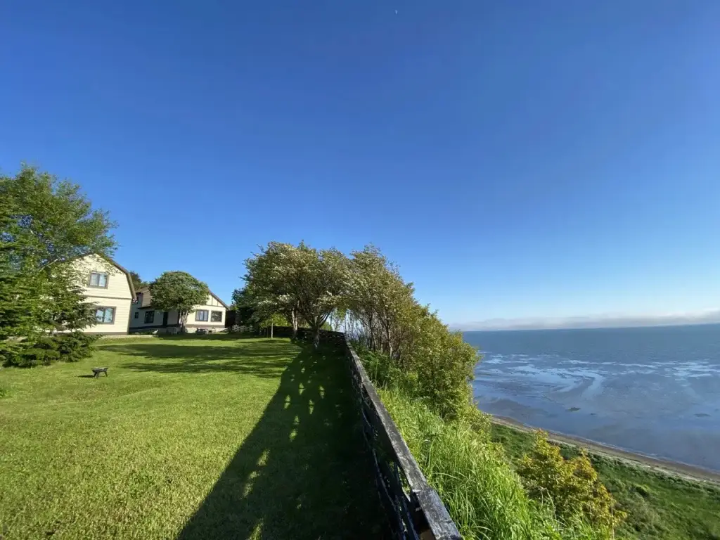Южно-Сахалинск: Гостевой дом Bay House Sakhalin
