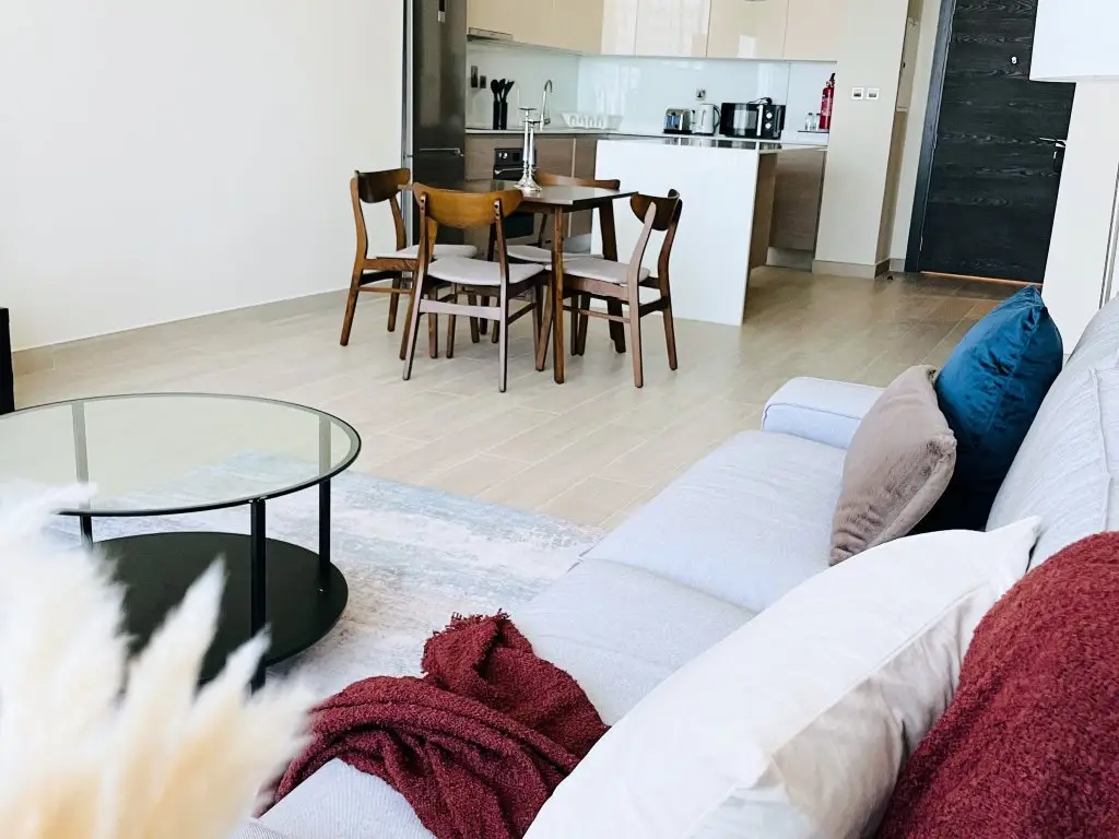 Дубай: Elite LUX Holiday Homes - 1BR Getaway Luxe Pool, Gym, Games Room Arjan, Dubai