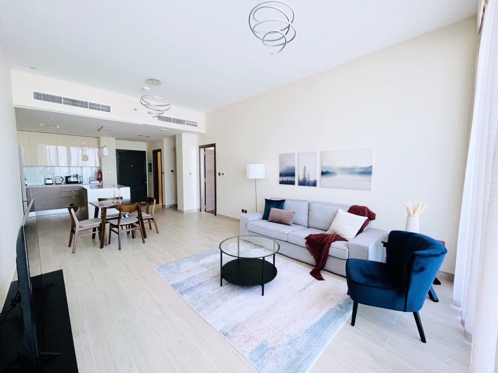 Elite LUX Holiday Homes - 1BR Getaway Luxe Pool, Gym, Games Room Arjan, Dubai — фото 1
