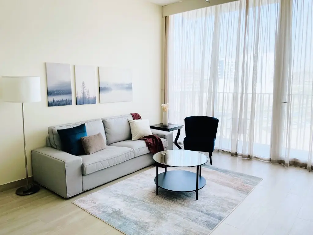 Дубай: Elite LUX Holiday Homes - 1BR Getaway Luxe Pool, Gym, Games Room Arjan, Dubai