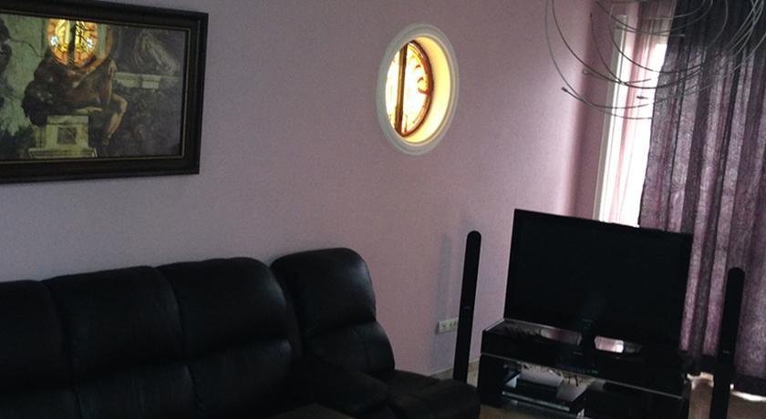 Тбилиси: Guest House Ritsa