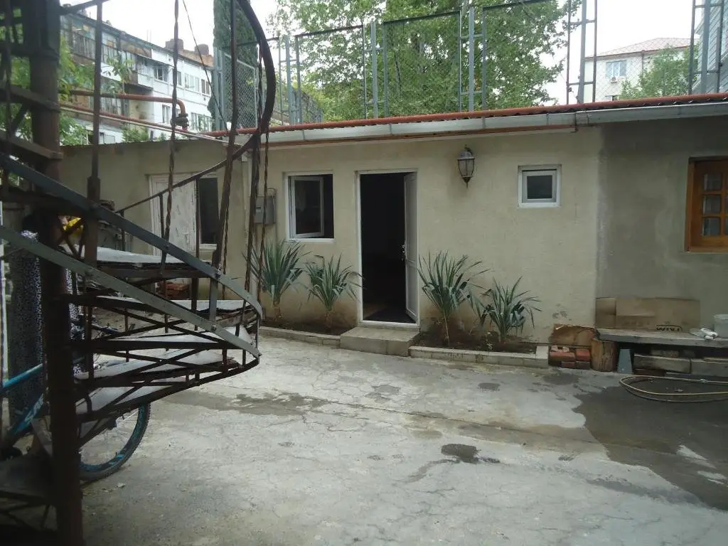 Тбилиси: Guest House R&T