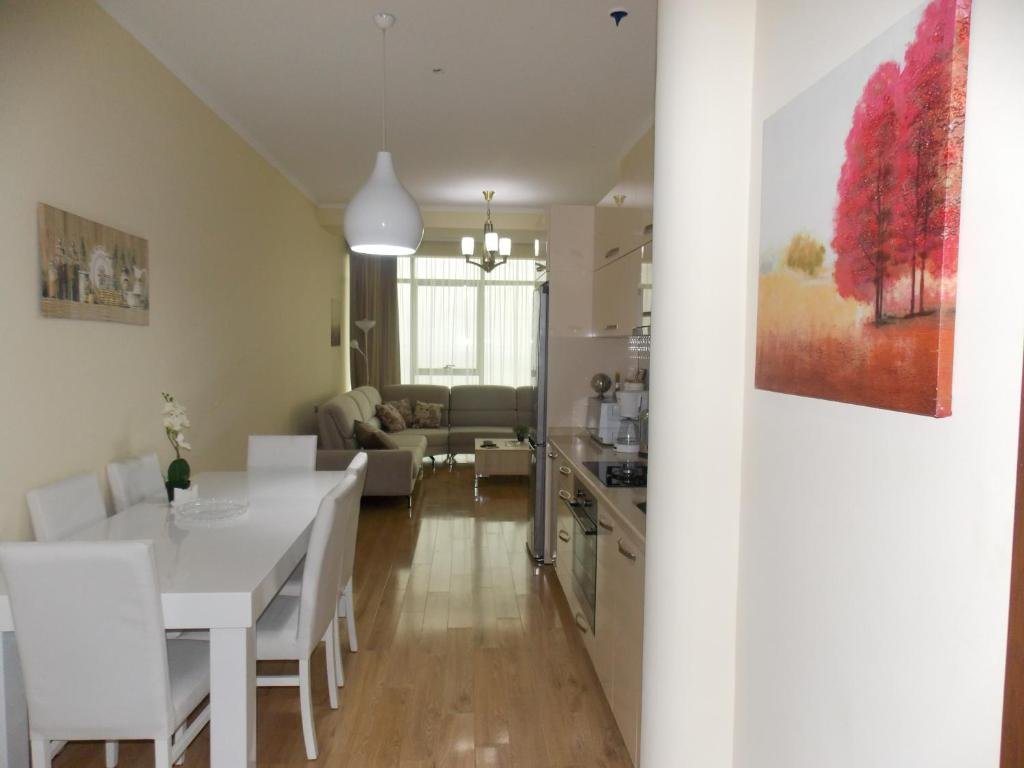 Батуми: Anna's Sea View Apartment