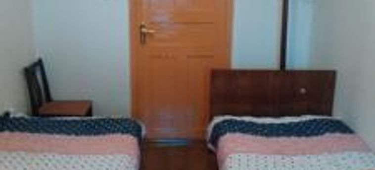 Амбролаури: Gugia Guesthouse