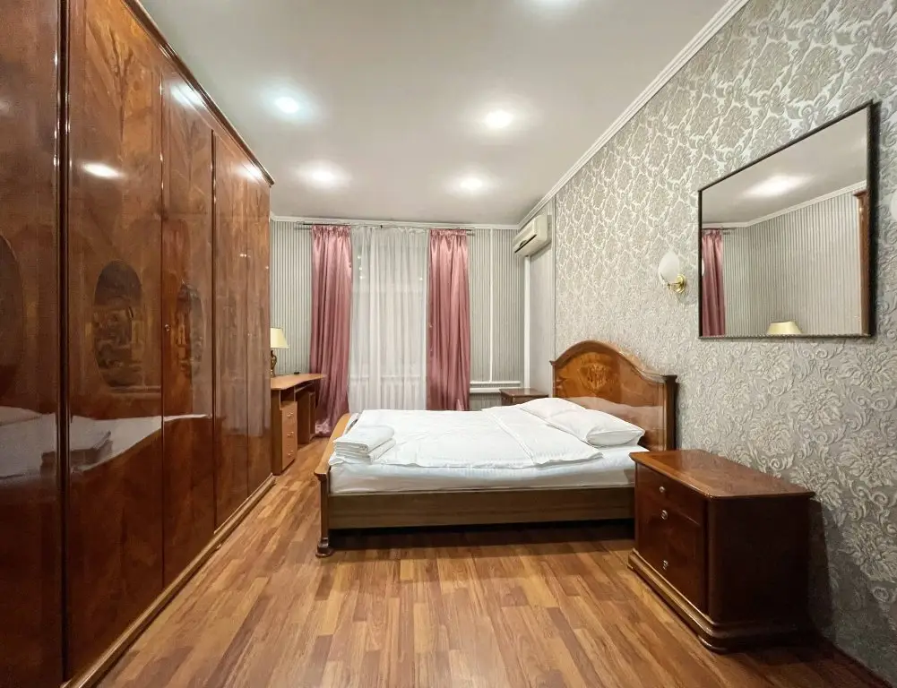 Минск: Апартаменты Володарского 18 HomeApart