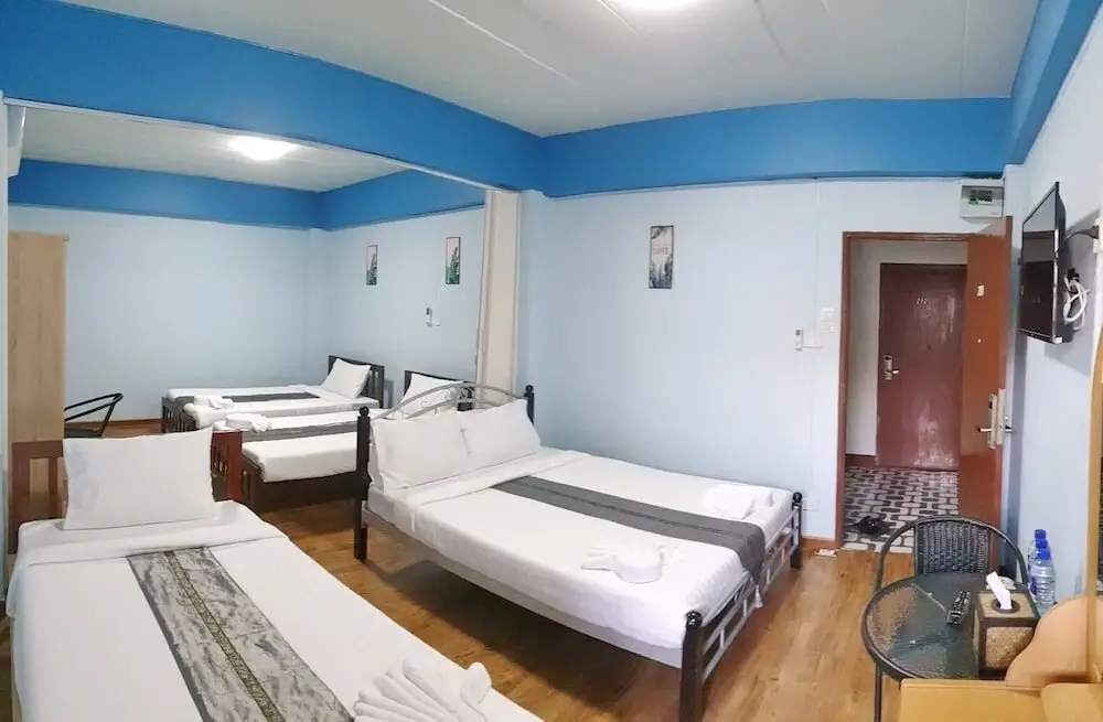 Бангкок: Donmuang Tree Home