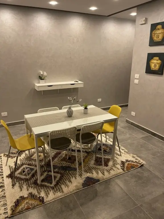 Гиза: Lovely 2-bed Apartment in Kafr Nassar