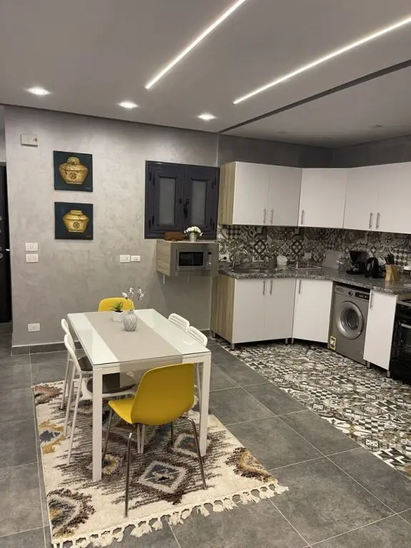 Гиза: Lovely 2-bed Apartment in Kafr Nassar