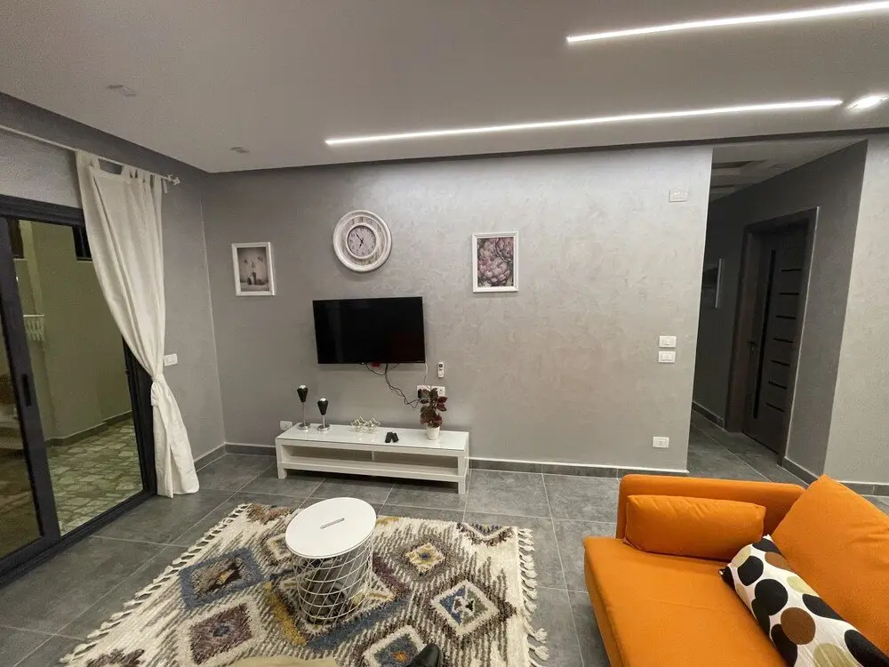 Гиза: Lovely 2-bed Apartment in Kafr Nassar