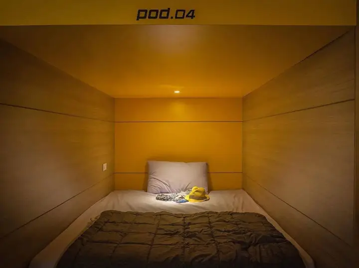 Бангкок: T Hostel at Victory Monument