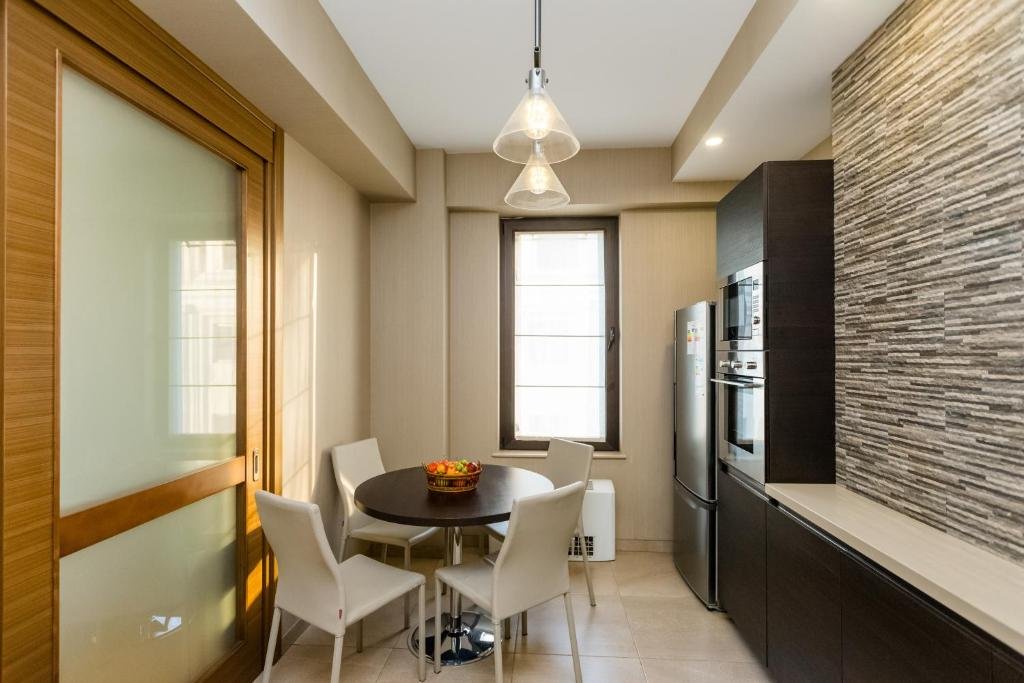 Тбилиси: Premium 2 Bedroom Apartment