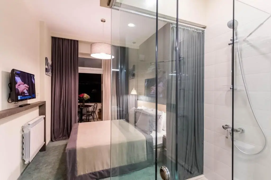 Тбилиси: Luxury 3 BR apartment by Freedom square City Center