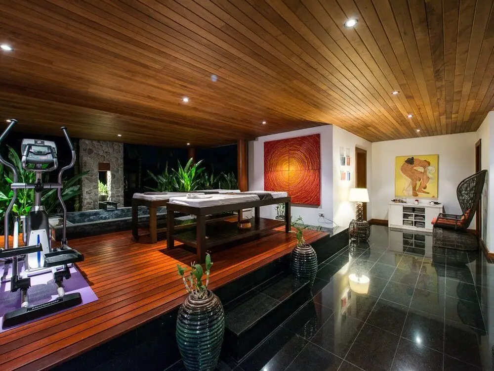 Тхаланг: Villa Morel