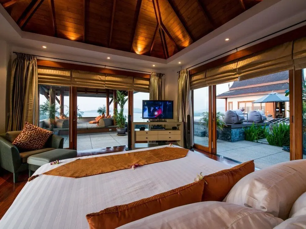 Тхаланг: Villa Morel