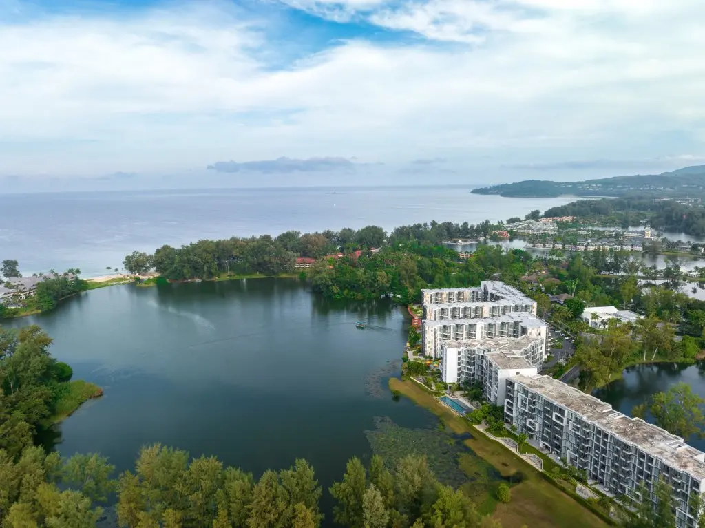 Тхаланг: Апартаменты Cassia Residences 2712/1714 2BR Lake View