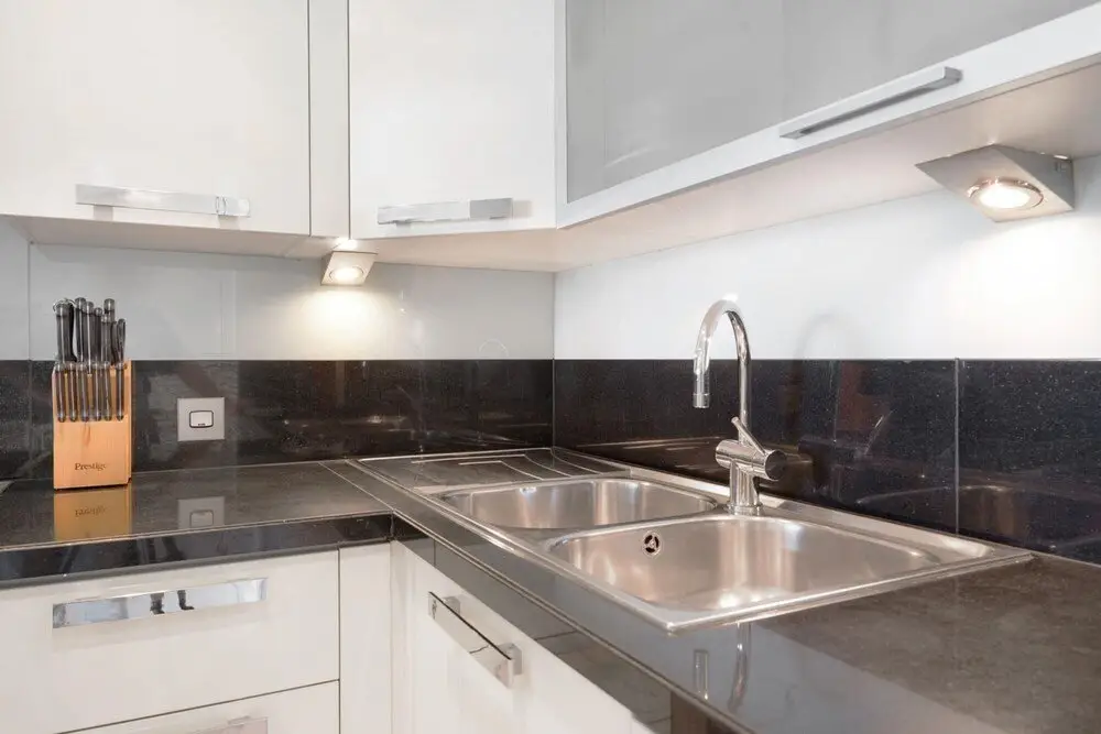 Дубай: Bright and Stylish 1BR in JLT
