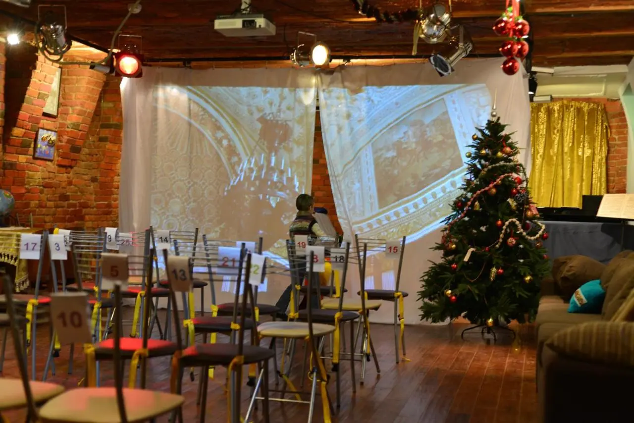 Санкт-Петербург: Hostel Do Re Mi