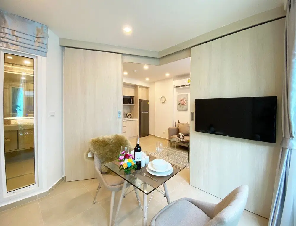 Паттайя: 1 Bedroom condo in Great Location D319