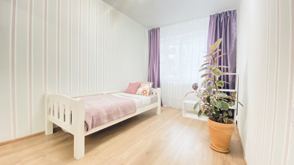 Калининград: Апартаменты Yellow Floor Apartment