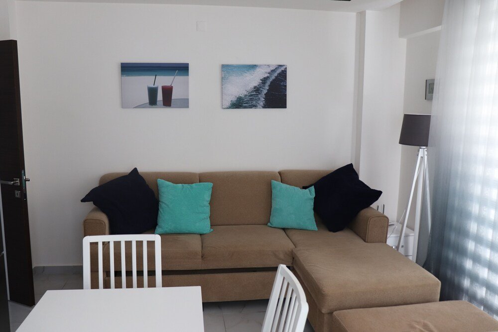 Дидим: Luxury 2-bed Apartment in Didim - Sleeps 6