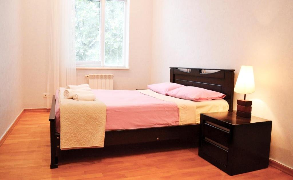 Тбилиси: Apartment On Griboedov