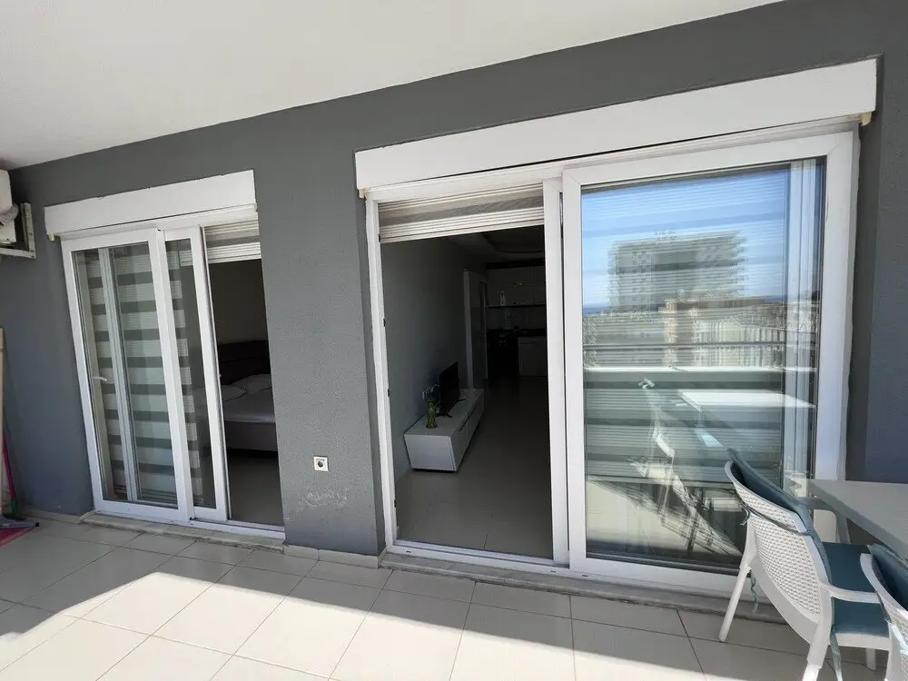 Luxury 1 Bedroom 200 Meters to the sea — фото 1