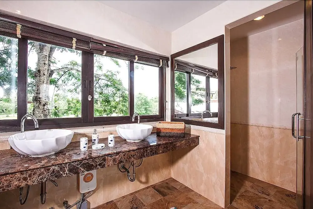 Тхаланг: Kasira Villa