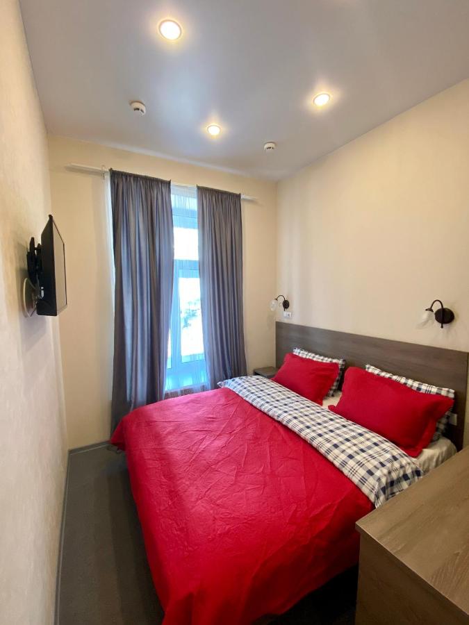 Санкт-Петербург: Simple Art-Hotel Respublica