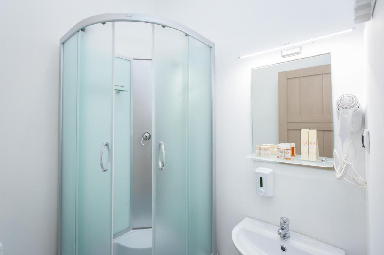 Санкт-Петербург:  Simple Art-Hotel Respublica