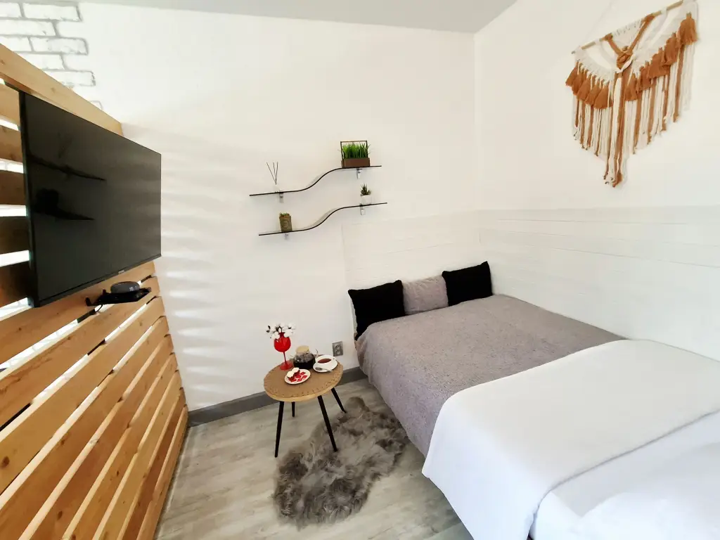 Ленинск-Кузнецкий: Квартира Уютная студия недалеко от автовокзала