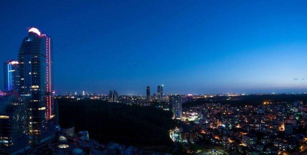Стамбул: Fancy Apartment with Shared Pool and Refreshing View in Maslak
