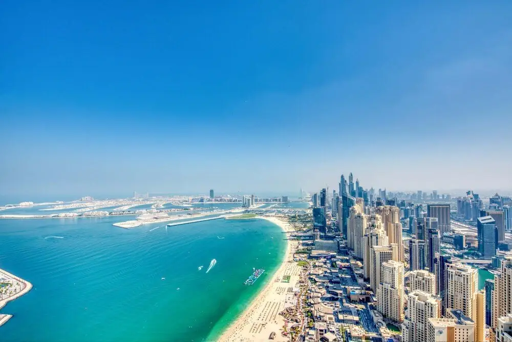 Дубай: Exclusive Beachfront 4BR Maid The Address JBR