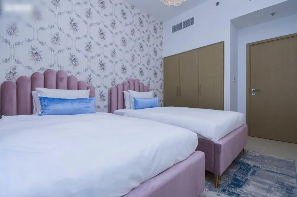 Дубай: Executive 3BR Apt Creek Harbour