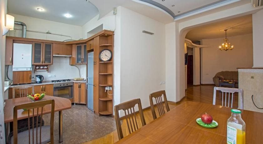 Ереван: FlatsInYerevan - Apartments In City Center