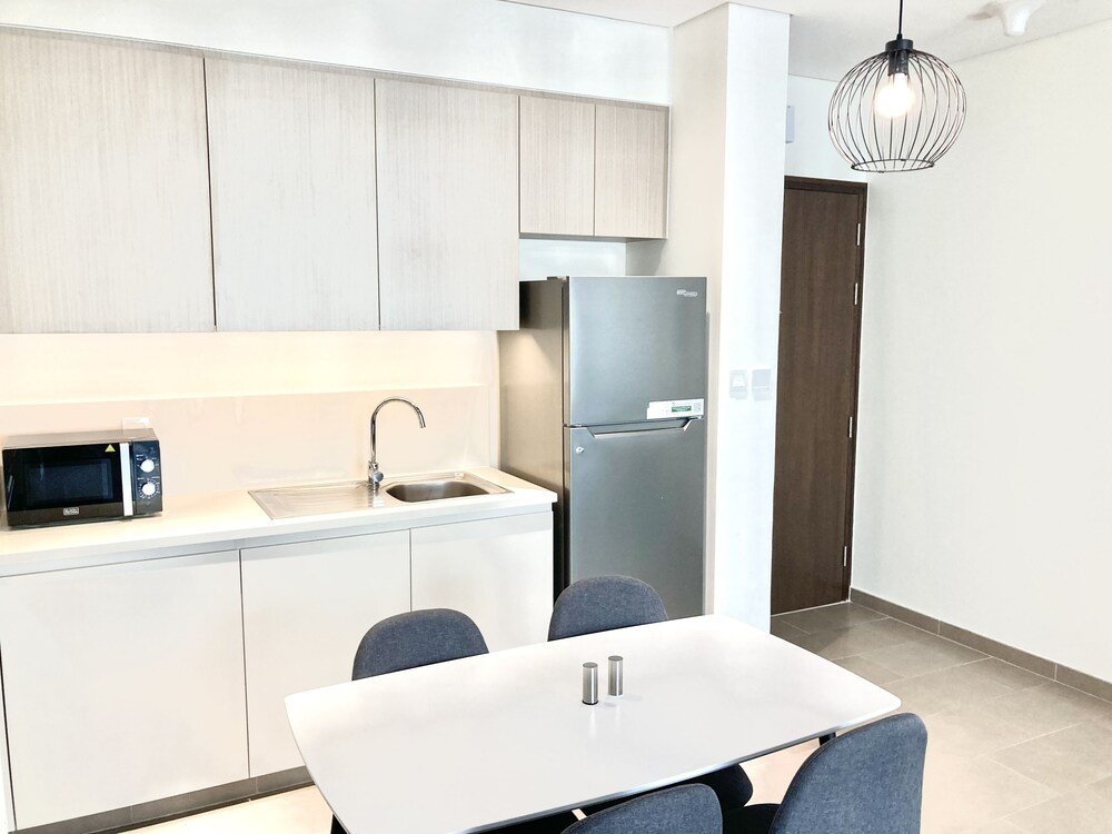 Дубай: Gorgeous Newly Furnished 1bed in Dubai Hills