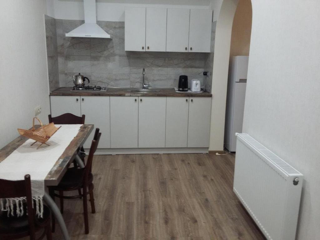 Тбилиси: Best Location Apartment Nina