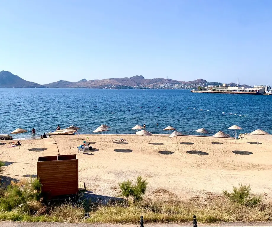Яликавак: Апартаменты Marina Beach Suites - Yalıkavak