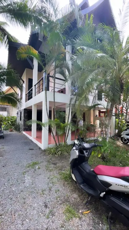 Тхаланг: Вилла Aisawan Resort