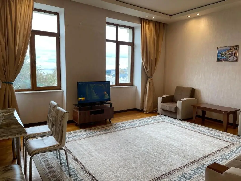 Баку: Gloriya Boulevard Apartment
