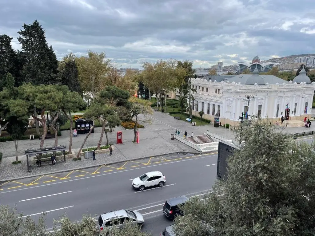 Баку: Gloriya Boulevard Apartment