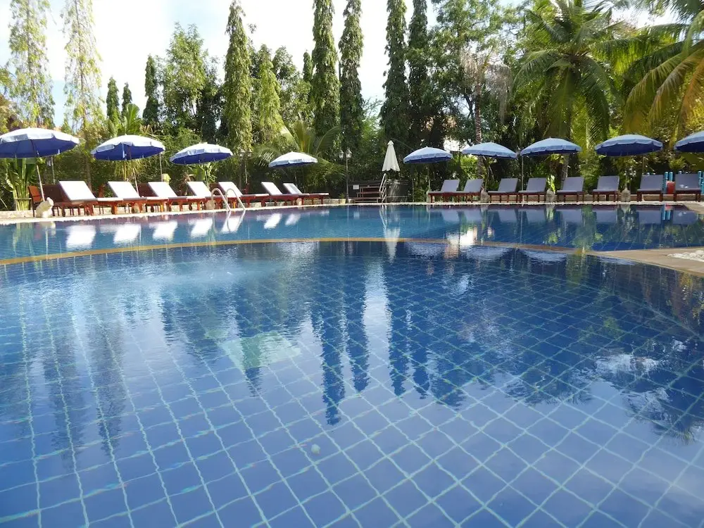 Районг: VIP Chain Resort