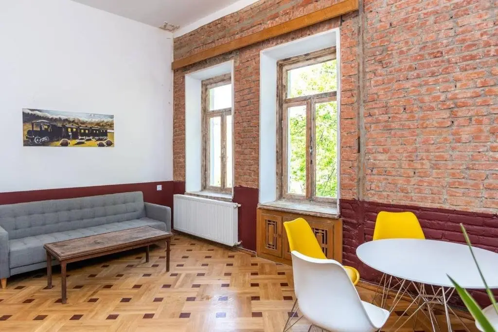 Wehost apartment rustic interior — фото 1